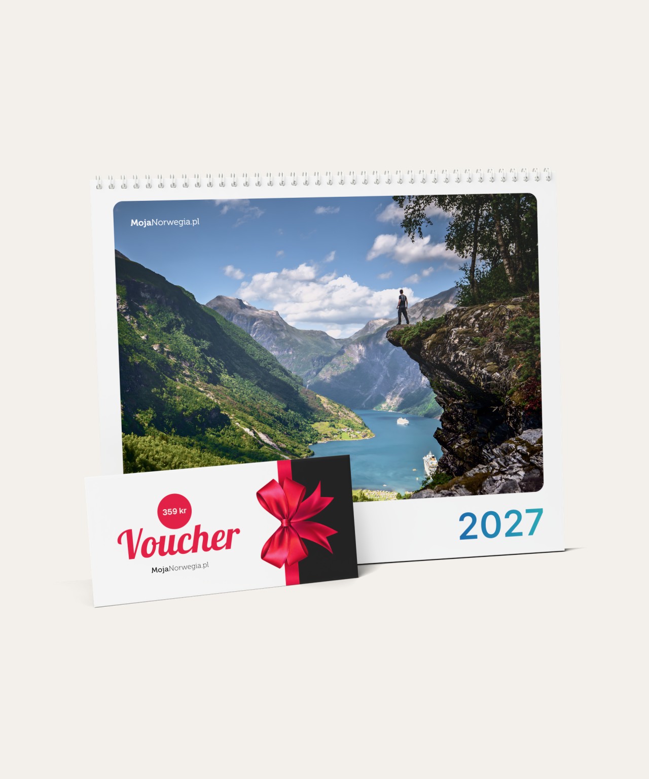 Kalendarz MojaNorwegia 2027 z&nbsp;widokiem na fiord i&nbsp;voucher na ogłoszenie w&nbsp;portalu MojaNorwegia.pl